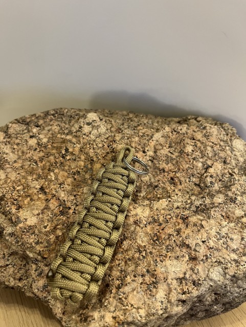 Beige og camo