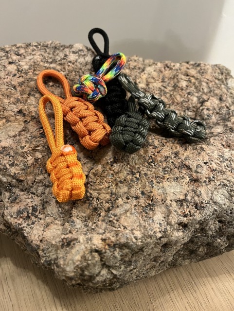 Cobra knute